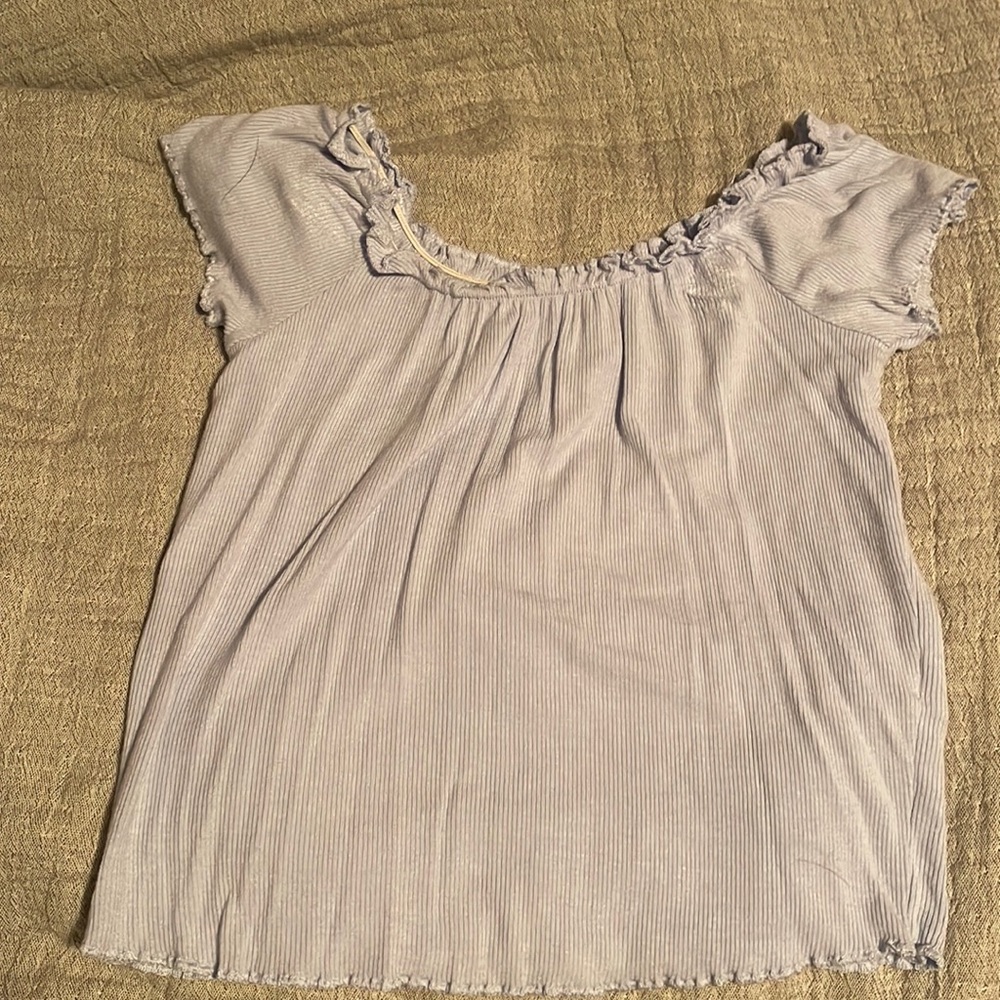 Off shoulder crop top
